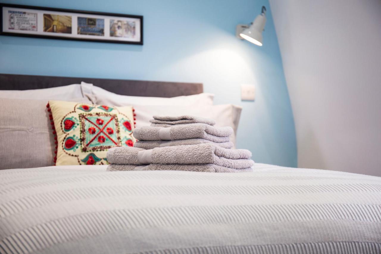 Hotel Luxury Bed Just Off The Canal London Exterior foto